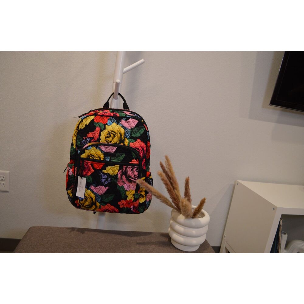 Vera Bradley NWT Women’s Floral Quilted Cotton Backpack Black Multi - Picture 9 of 9